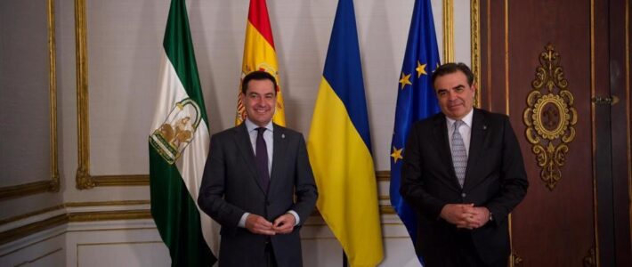 El vicepresidente de la Comisión Europea, Margaritis Schinas, concluye su visita a Andalucía