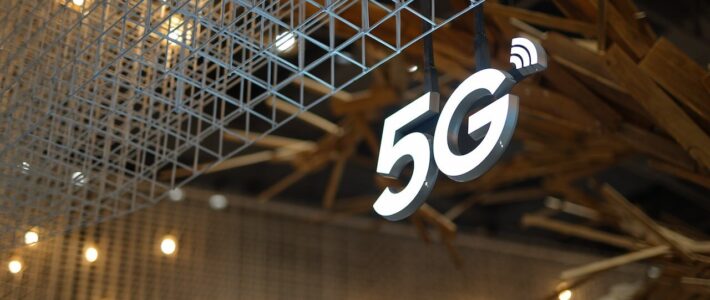 La Comisión aprueba un régimen español para apoyar el despliegue de redes móviles 5G en zonas rurales